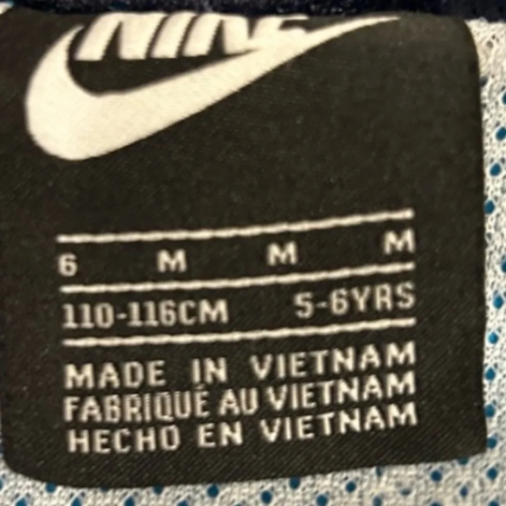 Nike navy blue